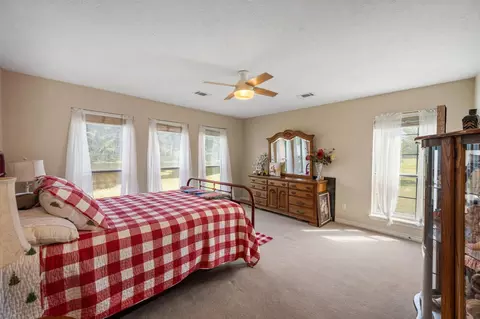 Bedroom - 98 Heather Ln, Trinity, TX 75862 photo 1 of 4