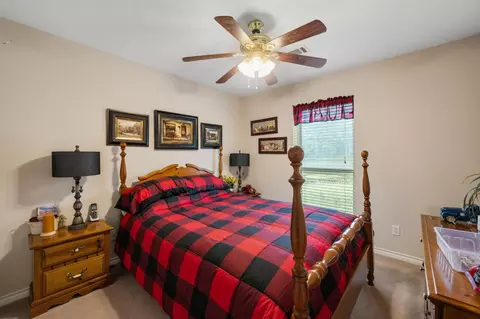 Bedroom - 98 Heather Ln, Trinity, TX 75862 photo 4 of 4