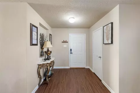 Entry Way - 2914 Rustling Chestnut St, Spring, TX 77389 photo 1 of 3