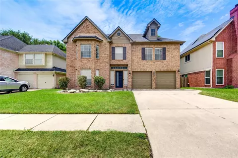 16414 Concord Falls Ln, Sugar Land, TX 77498
