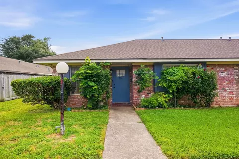9458 Neuens Rd #9458, Houston, TX 77080