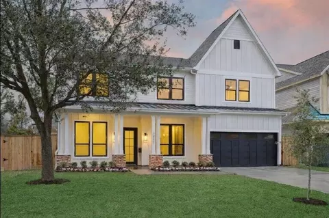 1527 Hewitt Dr, Houston, TX 77018