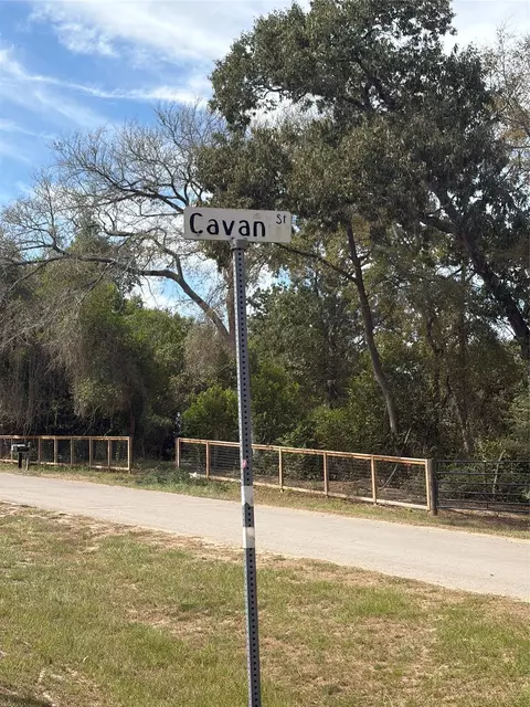 24683 Cavan, Hempstead, TX 77445 photo 2