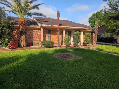 11302 Sageheather Dr, Houston, TX 77089