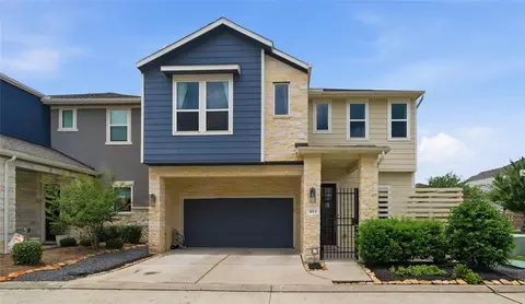 3113 Meadow Maker Ln, Houston, TX 77080