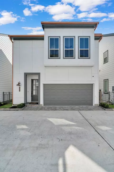 9551 Neuens Rd #B, Houston, TX 77080