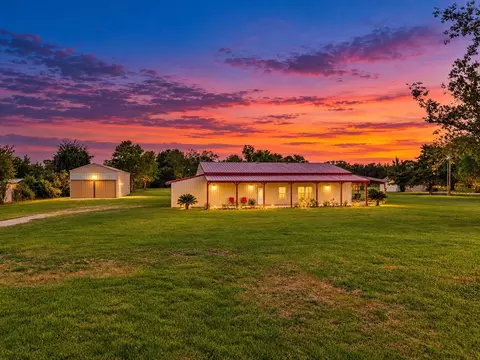 4886 Wickwillow Ln, Alvin, TX 77511