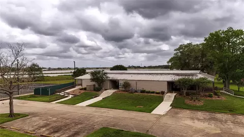 1207 Mill Rd, Angleton, TX 77515 photo 14