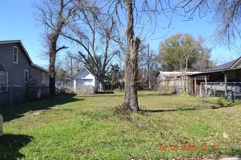 526 Kress St, Houston, TX 77020