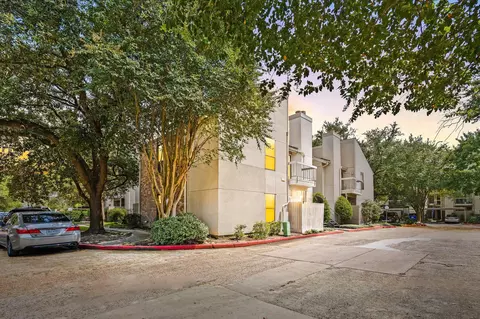 7950 N Stadium Dr #232, Houston, TX 77030