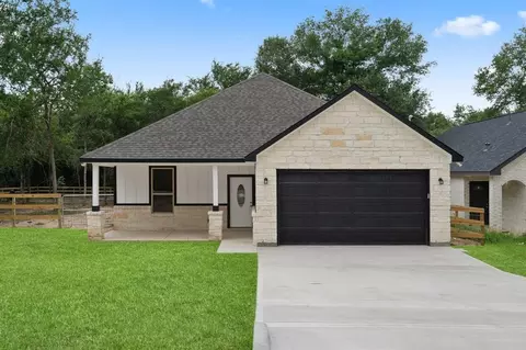 24696 Wicklow Rd, Hempstead, TX 77445 photo 1