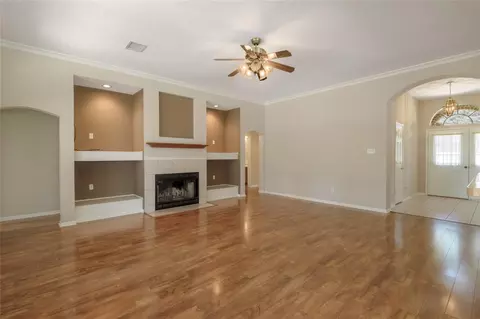 Living - 324 Red Oak Ln, Trinity, TX 75862 photo 5 of 5