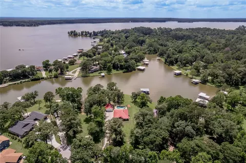 View/Area - 324 Red Oak Ln, Trinity, TX 75862 photo 6 of 8