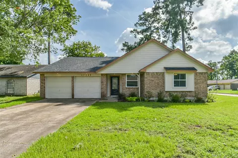 17502 Huntersglen Cir, Humble, TX 77346