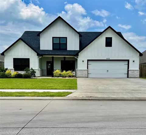 623 Greystone Ln, Angleton, TX 77515 photo 1