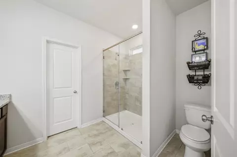 Bath - 3011 Stevens Dr, Bryan, TX 77803 photo 1 of 2