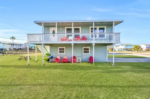 4202 Mason Dr, Galveston, TX 77554
