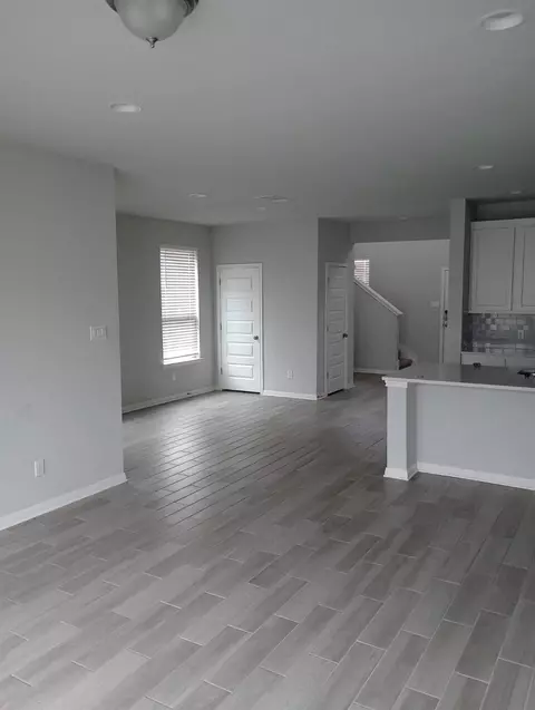 336 Mclintock Rd, Jarrell, TX 76537 photo 4