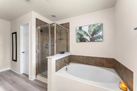 Bath - 2703 Elm Crossing Trl, Spring, TX 77386 photo 2 of 4