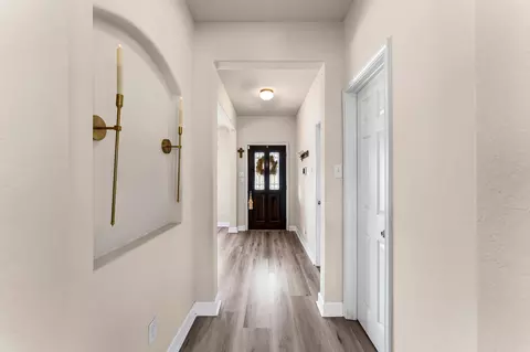 Entry Way - 2703 Elm Crossing Trl, Spring, TX 77386 photo 3 of 4