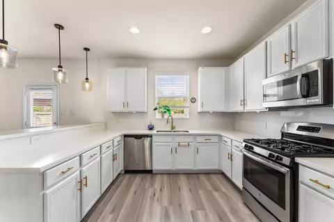 Kitchen - 2703 Elm Crossing Trl, Spring, TX 77386 photo 1 of 3