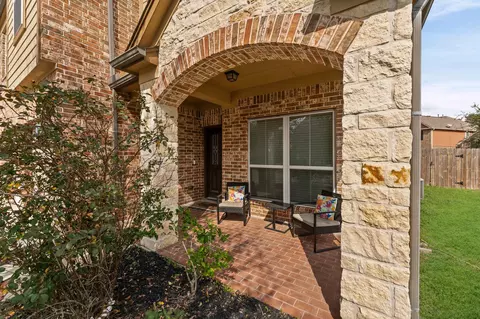 Exterior - 2703 Elm Crossing Trl, Spring, TX 77386 photo 5 of 6