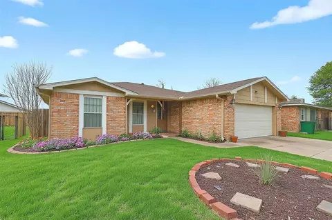11810 Mosscrest Dr, Houston, TX 77048