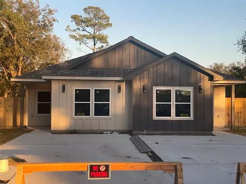 7322 Phillips St, Houston, TX 77088