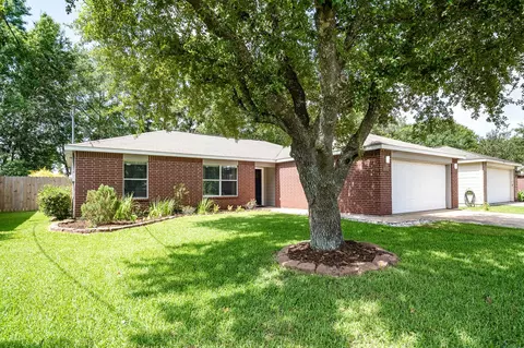 16392 Many Trees Ln, Conroe, TX 77302
