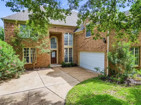 1127 Gloria Ct, Sugar Land, TX 77478