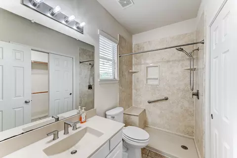 Bath - 4039 Mossy Spring Ln, Spring, TX 77388 photo 1 of 5