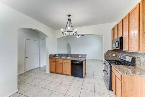 Kitchen - 4039 Mossy Spring Ln, Spring, TX 77388 photo 5 of 9