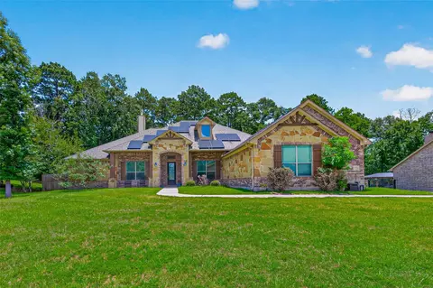 28510 Redwood Cliff Ln, Huffman, TX 77336