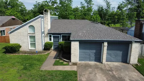9114 Southbluff Blvd, Houston, TX 77089