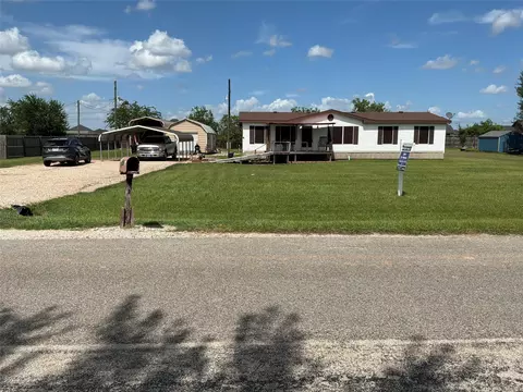 10207 Trey Rd, Needville, TX 77461