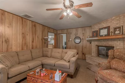 Living - 151 Moon Lake Dr, Trinity, TX 75862 photo 3 of 4