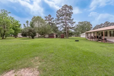 Exterior - 151 Moon Lake Dr, Trinity, TX 75862 photo 8 of 10