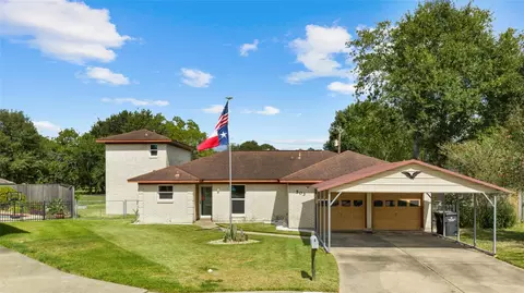 503 Allen Ct, Alvin, TX 77511