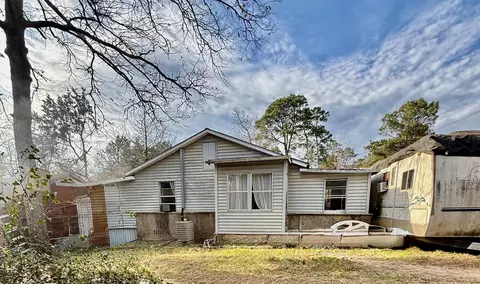 794 The Ole Barney Rd, Livingston, TX 77351