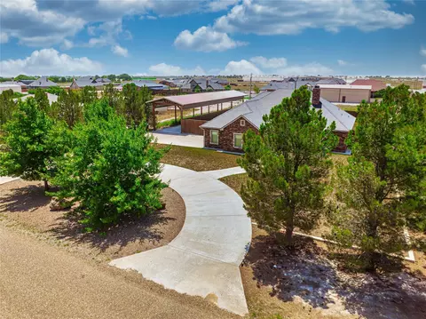 233 County Road 304c, Seminole, TX 79360