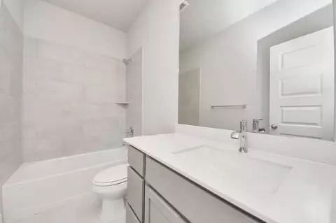 Bath - 3107 Native Spring Dr, Spring, TX 77373 photo 2 of 6