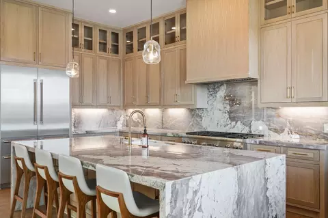 4610 Sunset Cir, Sugar Land, TX 77479