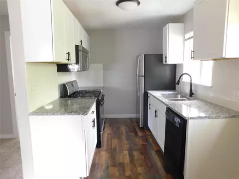 Kitchen - 1012 E 1014 E 23rd St, Bryan, TX 77803 photo 6 of 8
