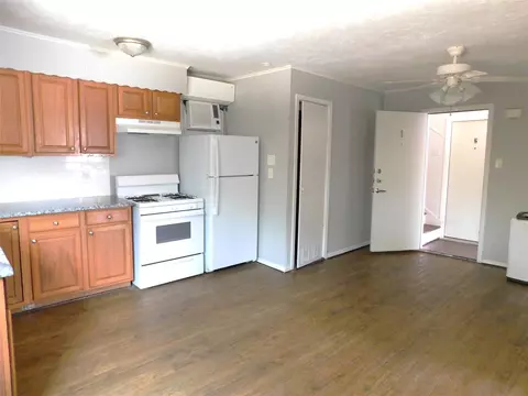 Kitchen - 1012 E 1014 E 23rd St, Bryan, TX 77803 photo 3 of 8