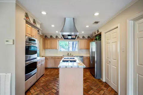 Kitchen - 16606 Brendon Ct, Spring, TX 77379 photo 1 of 4