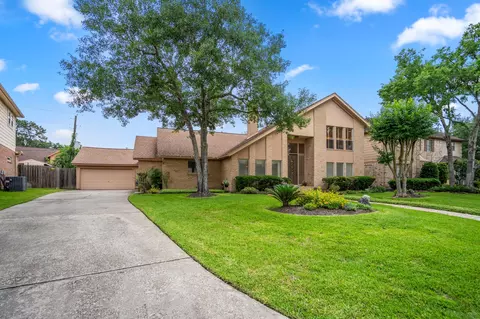 Exterior - 16606 Brendon Ct, Spring, TX 77379 photo 4 of 9