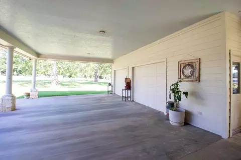 Exterior - 305 Brassie Dr, Hempstead, TX 77445 photo 7 of 7