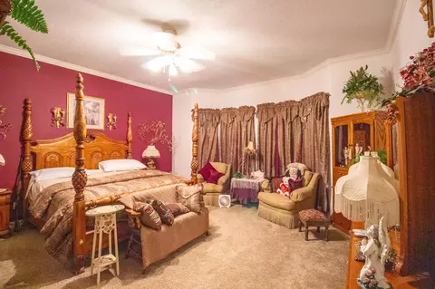 Bedroom - 305 Brassie Dr, Hempstead, TX 77445 photo 3 of 3