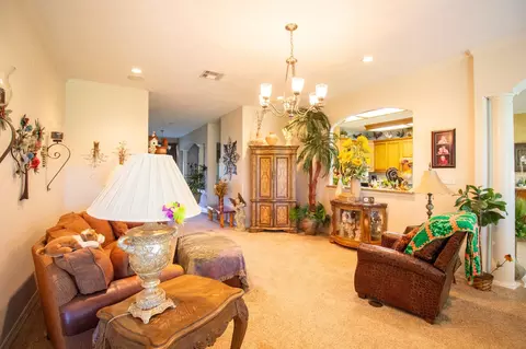 Living - 305 Brassie Dr, Hempstead, TX 77445 photo 1 of 5