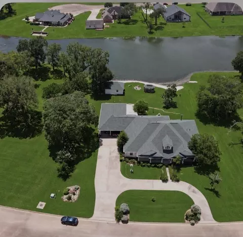 View/Area - 305 Brassie Dr, Hempstead, TX 77445 photo 2 of 5